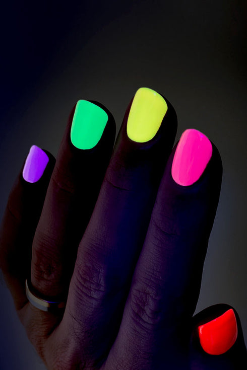 KLEPTO NAGELLAK